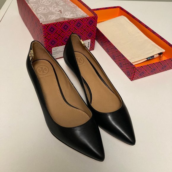 Tory Burch Black Elizabeth 40MM Pump Baby Calf (size 5) - Picture 1 of 5